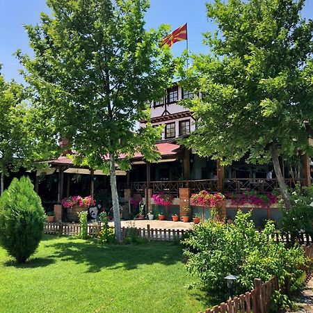 Etno Selo Timcevski Complex Vojnik Dış mekan fotoğraf